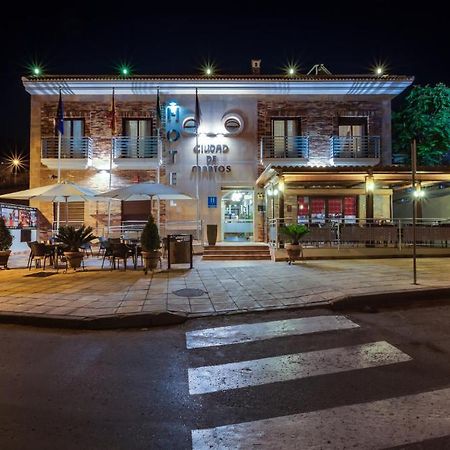 Hotel Ciudad De Martos Exterior foto
